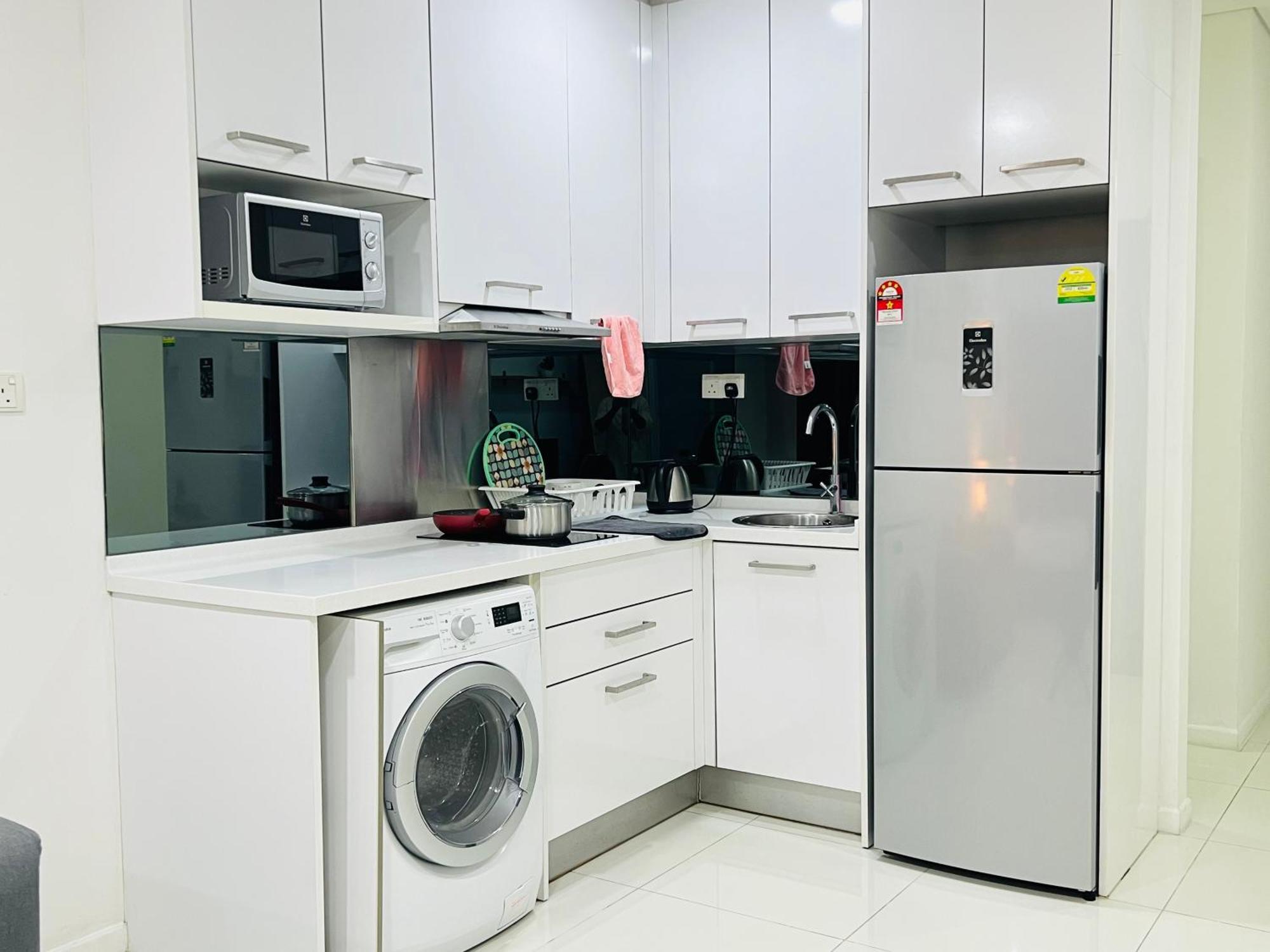 Mercu Summer Suites Klcc By Tasrifa Kuala Lumpur Zewnętrze zdjęcie