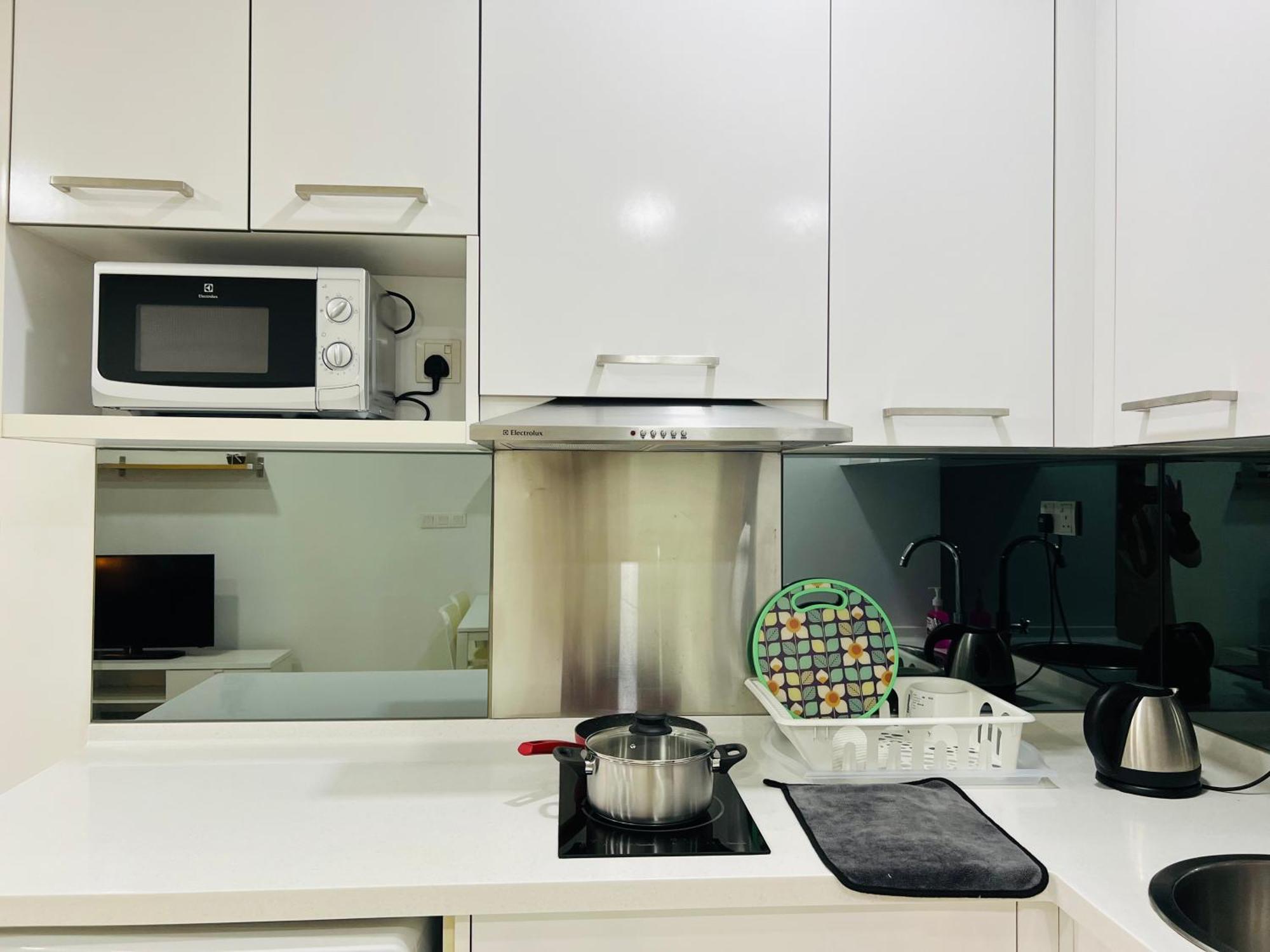 Mercu Summer Suites Klcc By Tasrifa Kuala Lumpur Zewnętrze zdjęcie